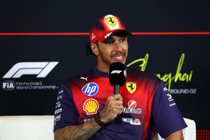 hamilton-smile-china