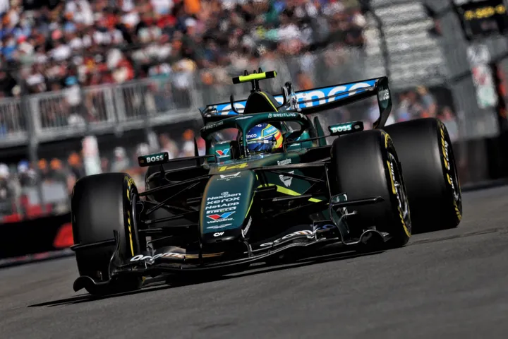 fernando-alonso-aston-martin-canada-jpg