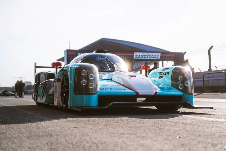 forze-hydrogen-racing.jpg.