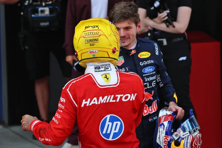 verstappen-hamilton-barcelona-jpg