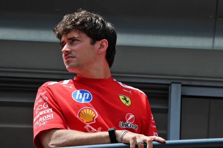 charles-leclerc-waarschuwt-voor-max-verstappen