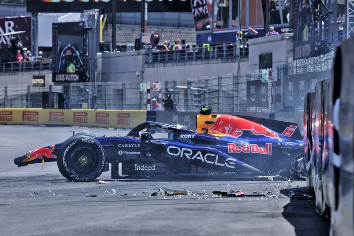 isack-hadjar-crash-monaco-vrijdag-2026