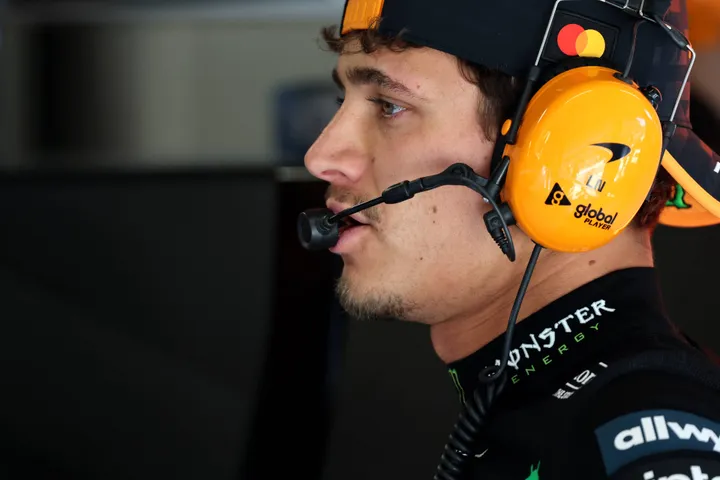 lando-norris-zaterdag-barcelona-2026