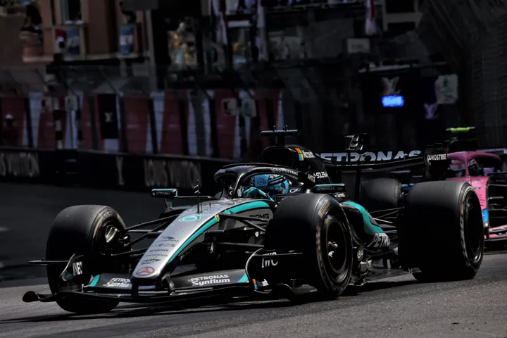 russell-merc