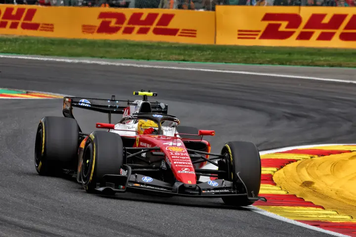 lewis-hamilton-ferrari-belgium-jpg