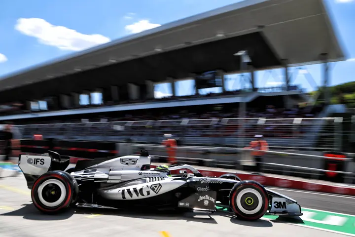 sergio-perez-cadillac-hongarije
