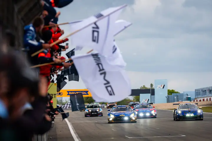 mercedes-amg-motorsport-nordschleife