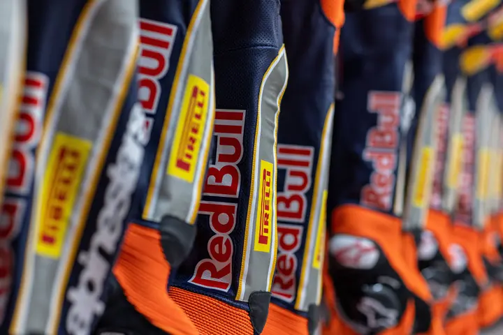 Pirelli tyres