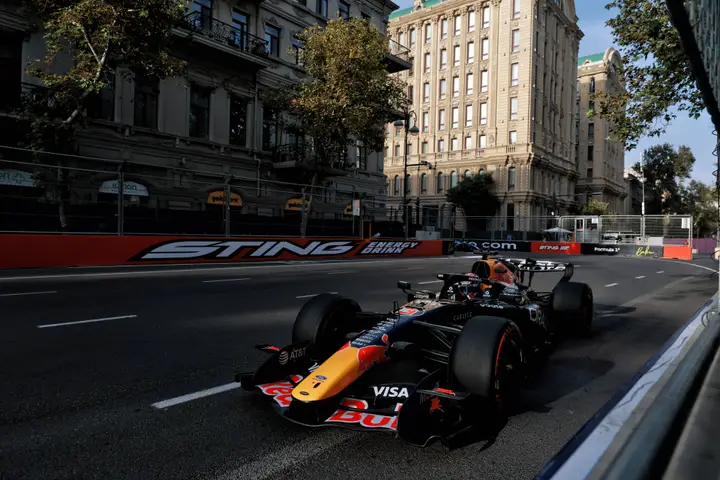 max-verstappen-baku-donderdag-2026