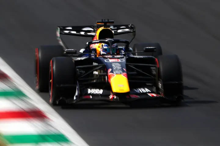max-verstappen-red-bull-racing-vt3-monza