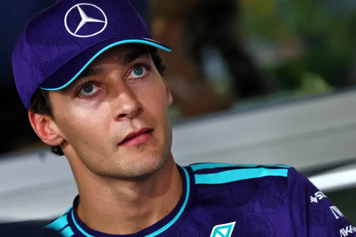 george-russell-mercedes-singapore