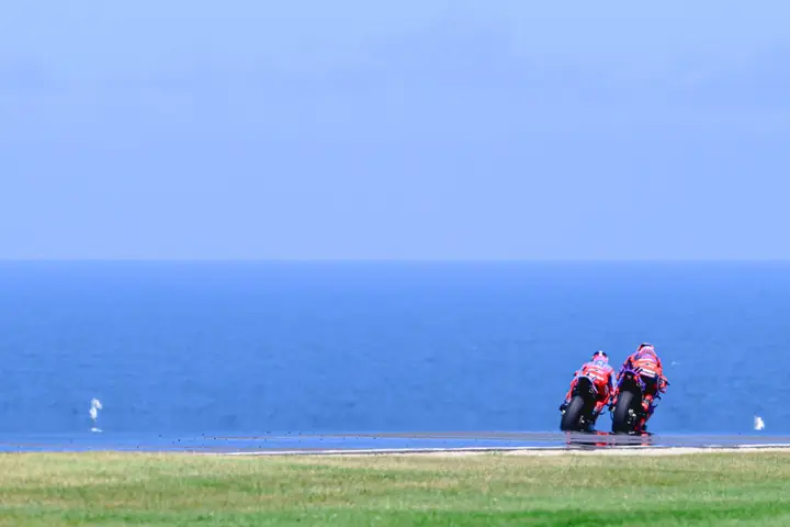 The seaside circuit is one of the most iconic on the calendar (Credit: Red Bull Content Pool)