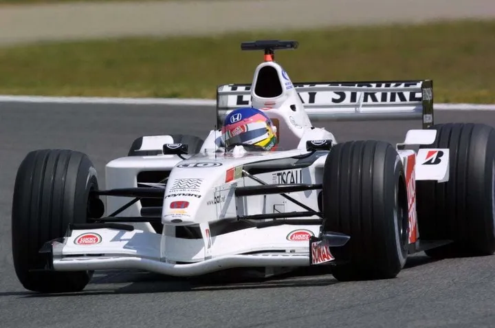 Jacques Villeneuve BAR Honda 2001 7