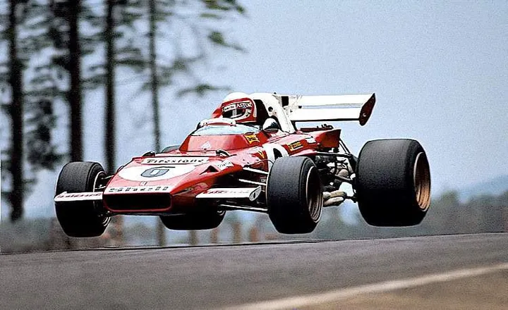 Reggazone Ferrari Flugplatz Nurburgring