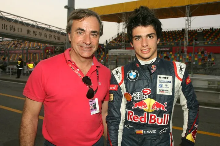 Red Bull Junior Team, Carlos Sainz jr., Carlos Sainz