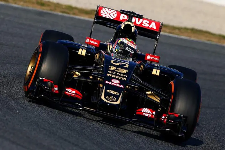 Pastor Maldonado Barcelona Lotus