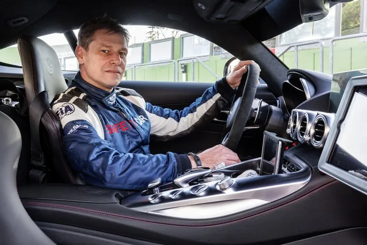 Bernd Mayländer, seit 2000 Fahrer des Official Safety Car der F