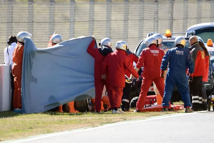 Alonso Crash Barcelona McLaren Test