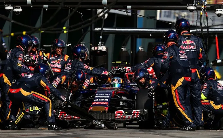 Carlos+Sainz+Australian+F1+Grand+Prix+Pit+Stop