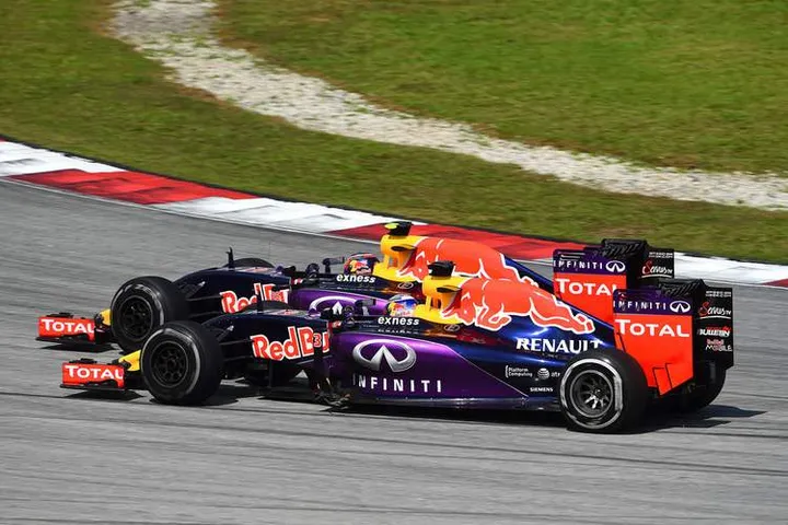 Ricciardo+Kvyat+F1+Grand+Prix+Malaysia