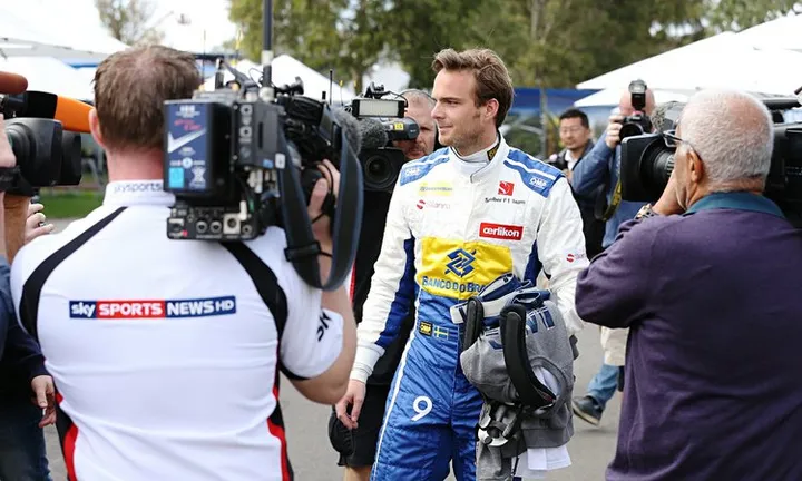 Giedo van der Garde in Sauber overalls during practice at Albert Park