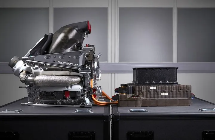 Mercedes F1 turbo v6 engine power unit