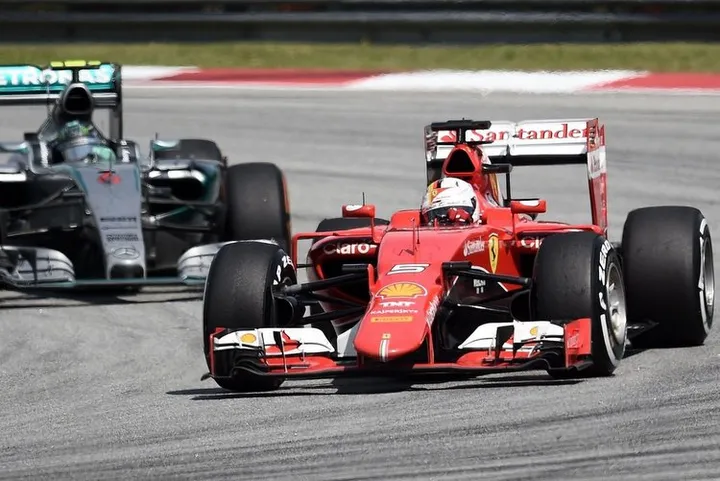 Vettel Rosberg Malaysia