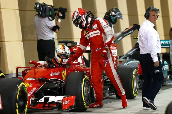 Raikkonen+Vettel+F1+Grand+Prix+Bahrain+Qualifying