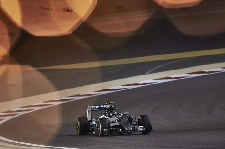 Rosberg Bahrain Mercedes qualifying