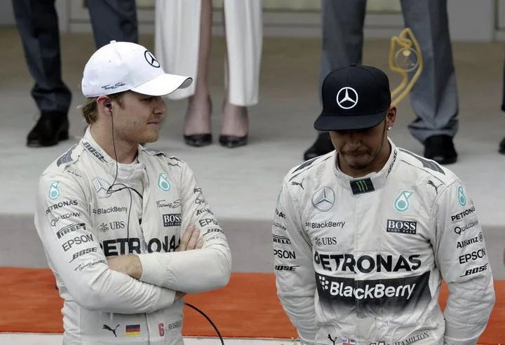 Rosberg Hamilton Mercedes podium