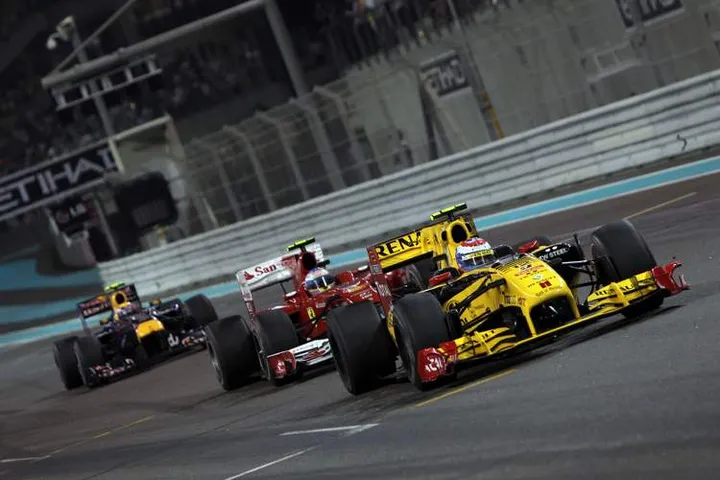 Petrov Alonso Webber Abu Dhabi 2010