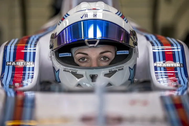 Susie Wolff, Williams FW37 Mercedes