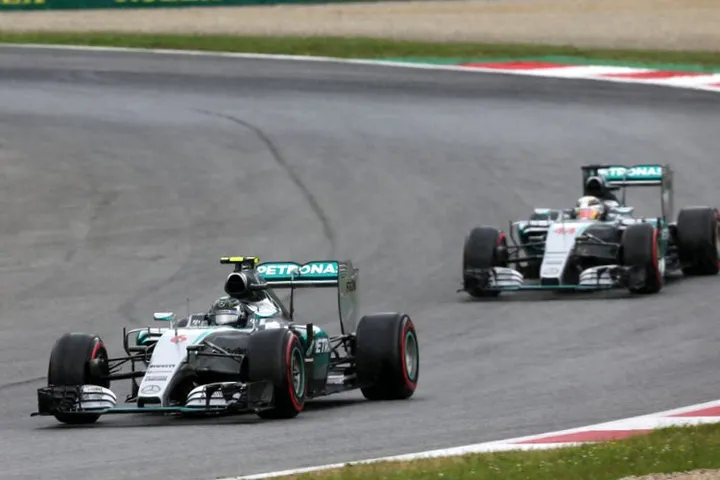 Rosberg Hamilton Mercedes Austria