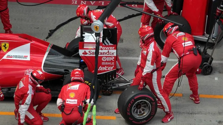 Vettel Ferrari pitstop Austria