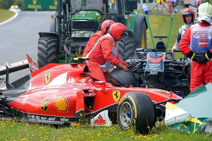 Alonso Raikkonen Ferrari McLaren Accident Austria