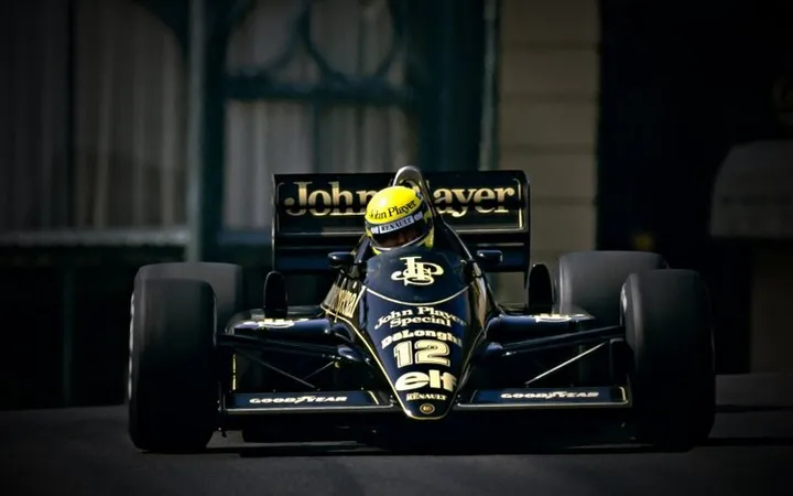 Ayrton Senna (BR), John Player Special team lotus 98T.Monaco Grand Prix, 11/05/1986, Monte Carlo.