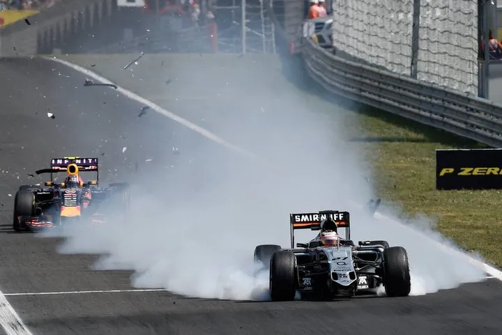 Hulkenberg crash accident wing failure Hungary Force India