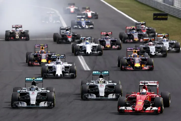 Hungarian grand prix start F1