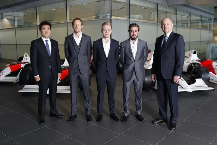Ron+Dennis+McLarenArai+Alonso+Button+Magnussen
