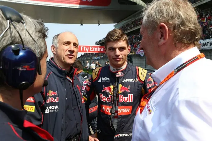 max-verstappen-tost-marko-2015
