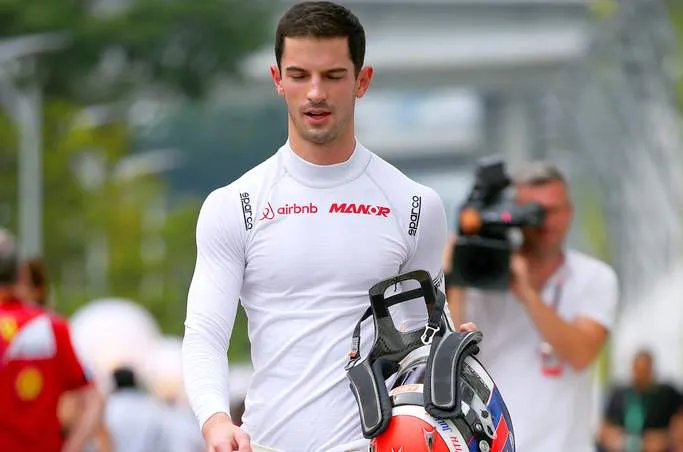 Alexander+Rossi+F1+Grand+Prix+Singapore+Previews+4736ABHCO17x