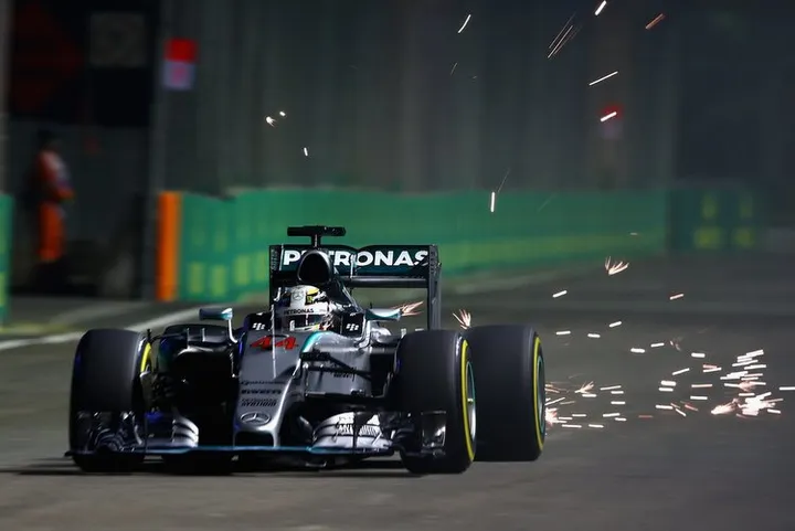 F1+Grand+Prix+Singapore+Qualifying+Hamilton