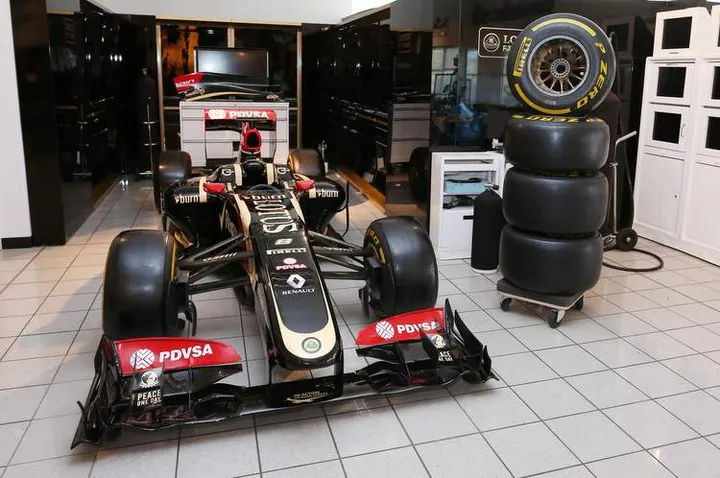 Lotus F1 Team Communications and Heritage Centre.Lotus F1 Team Factory Visit, Wednsesday 4th March 2015. Enstone, England.