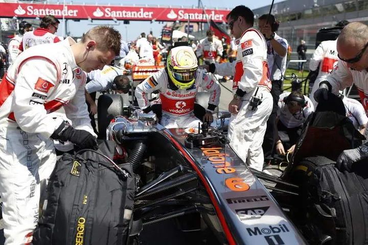 Sergio Perez on the grid