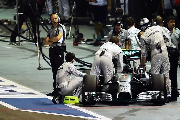 Nico+Rosberg+F1+Grand+Prix+Singapore+-zfxZNVPgBTx-001