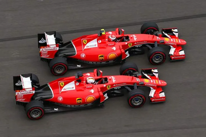 F1+Grand+Prix+of+Russia+Vettel+Raikkonen