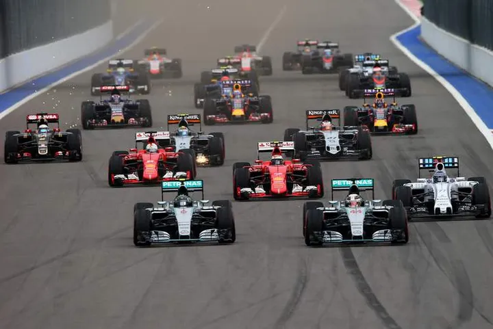 F1+Grand+Prix+of+Russia+start