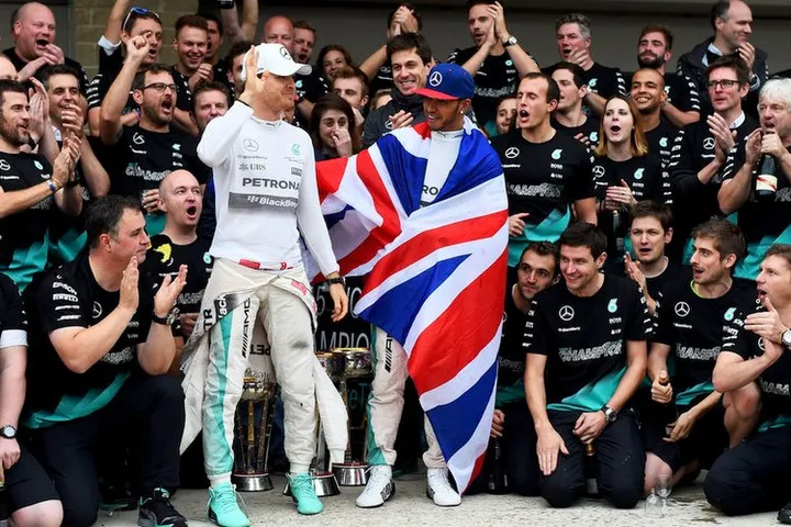 Nico+Rosberg+Lewis+Hamilton+F1+Grand+Prix+Bguc9TQYtlNx