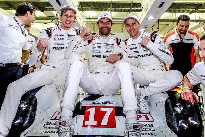 Webber-2015-6-Heures-de-Bahrein-Adrenal-Media-ND5-1948_hd