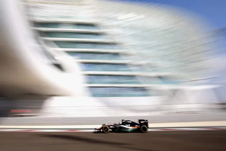 Sergio+Perez+F1+Grand+Prix+Abu+Dhabi+Practice+de-DJMjGybGx